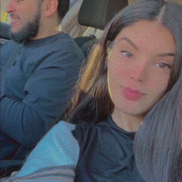 Meet your Posher, Yeliza - Picture 1 of 1